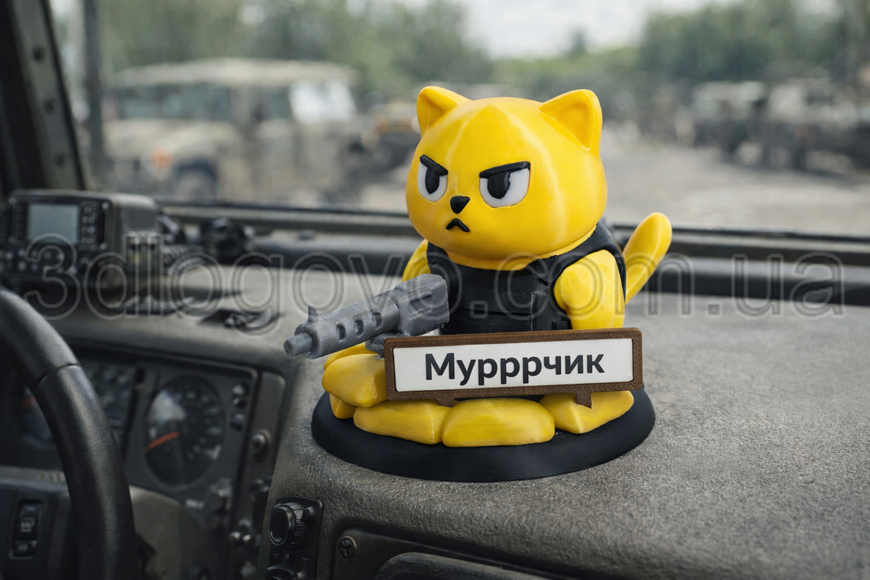 Кіт з кулеметом на панель авто Муррчик 058 фото